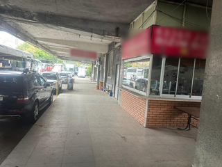 Cafe at a high-traffic bus station serving 200-600 customers daily with diverse menu for sale.