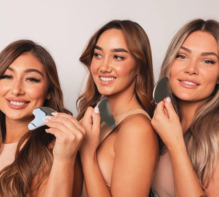 Acquire a profitable e-commerce business with 27% returning customers and premium haircare focus.