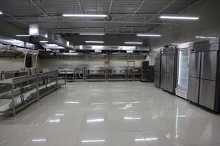 Smart kitchen business with own central kitchen and hyperlocal delivery platform seeks funds for expansion.