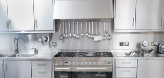 Acquire a stainless steel equipment manufacturer with 19 skilled employees, owned facility, and €2M turnover.
