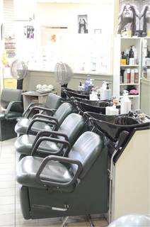 Full service beauty salon and spa based in Saskatoon, receiving 30-40 customers daily.