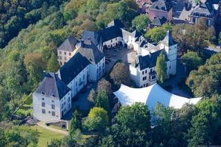 College with recognized courses, high-demand 40+ diverse certificate & programs with many students in Luxembourg.