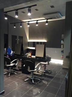 Established beauty business for sale, featuring comprehensive services and skilled staff in Athens.