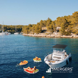 Boat tour agency providing speedboat tours and transfers to the islands located around Split, Croatia.