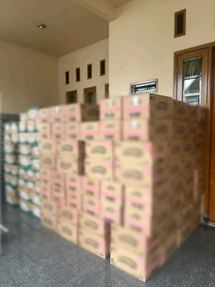 Nganjuk cooking oil distributor seeking loan to expand regional wholesale operations.