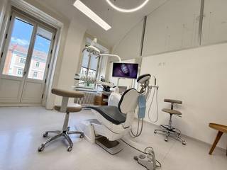 Modern dental clinic with strong patient base, advanced equipment and high profitability, offered for sale.