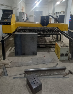 Metal furniture/fabrication business producing custom pergolas/CNC-cut products with scalable capacity and strong customer base.