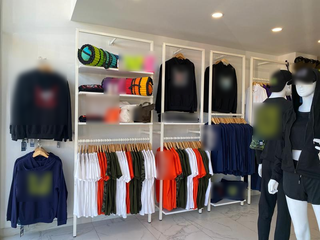 For sale: Franchise gifting store in four-star hotel with 50+ daily walk-in customers on site.
