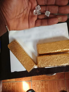 Gold Trader in Bandung with 9 local & international clients is looking to expand.