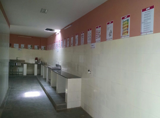 Corporate food services company that has tie-ups with 4 companies in Bengaluru.
