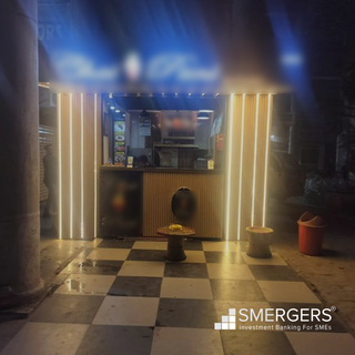 Fully equipped cafe in Janakpuri, New Delhi with 10 seating capacity and 140 daily customers.