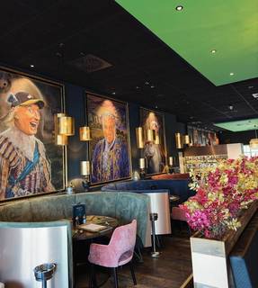 Established premium Italian restaurant with 7-year track record, €3,3M+ annual revenue, seeking partnership for expansion.