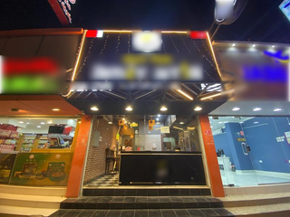 Takeaway-focused food business in Riffa serving fast food, seeking growth or investment opportunities.