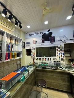 Full sale of a thriving electronics repair business with strong customer loyalty in Thane.