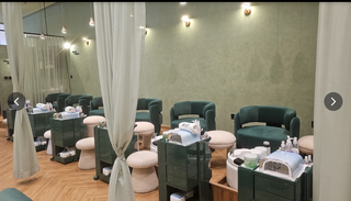 Turnkey beauty salon business for sale, served 1000+ clients in the 1st year.