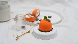 Provider of exceptional desserts, deliver unique and innovative culinary experiences that delight and inspire.