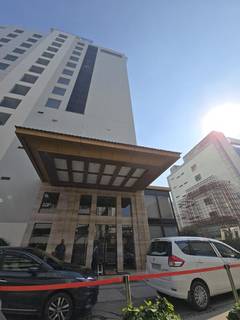 For sale: 4-star hotel near Noida with 160 rooms and a strong corporate clientele.