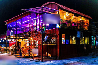 Fine dine and quick service restaurant receiving 100-120 customers on a daily basis.
