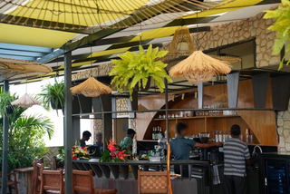 Newly established cafe and restaurant venture under one roof, offering combined seating capacity of 250.