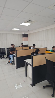 AI healthcare startup seeks strategic investment for software development of medical documentation and diagnostic platform.