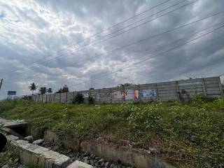 Prime 3.6-acre land with proximity to the new airport and highway.