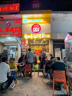 For Sale: Franchisee restaurant serving a variety of vegetarian dishes to its customers.