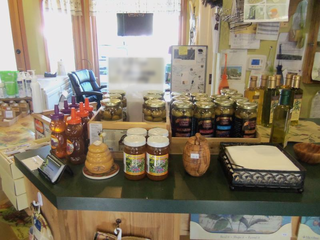 Retailer of California Olive Oil, Balsamic Vinegars & Gifts good reviews on Yelp & Facebook.