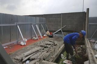 Construction/maintenance company that recently started to supply ICT-related hardware (B2G) seeks funds.