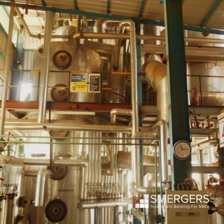 Integrated oil extraction and refining company specializing in cottonseed oil production.