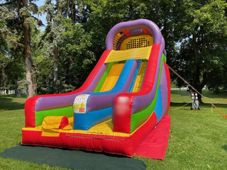 Well-established childrens' entertainment company providing inflatable bouncy castles, rock walls, and air jumpers, indoor parties.