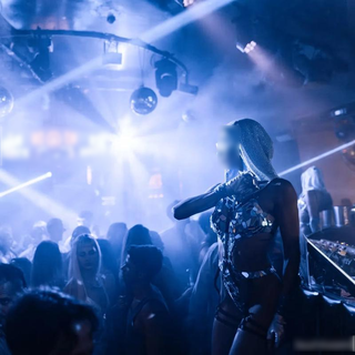 Lisbon-area entertainment venue hosting large-scale events, seeking sale to strategic hospitality investors.