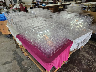 Profitable acrylic display manufacturer in Miami that is established & scalable.