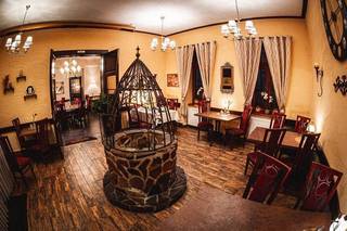Full sale of a well-regarded hotel and events venue with consistent bookings and income.