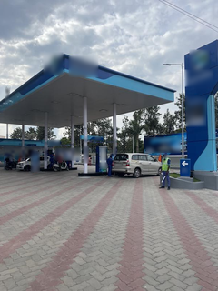 Franchise-owned gas station for full sale with steady daily customer traffic.