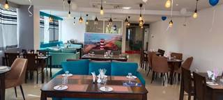 For Sale: Non-operational restaurant that used to receive around 50 customers daily.