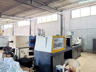 For sale: Plastic injection moulding company that has a manufacturing capacity of 10-20 tons/month.