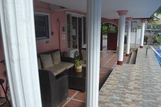 Established accommodation business offering 10 apartments and 7 hotel rooms in Dumaguete’s rapidly growing area.