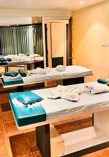 For sale: Unisex spa salon offering luxury spa treatments, massages, body therapies, and recovery services.