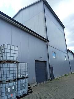 For sale: Manufacturer offering contract spray drying and specialized wood adhesives, 7-ton daily production capacity.