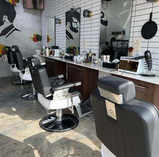Invest in a successful, profitable, and established salon in Dubai, with potential to scale 3-4x.