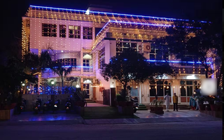 Jaipur-based budget hotel with 20 rooms, restaurant, and event halls, seeks investment for expansion.
