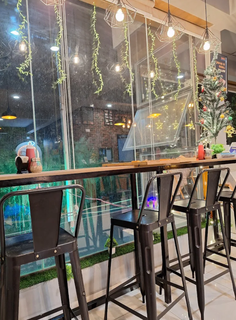 For sale: Popular vegetarian restaurant franchise with 12 daily orders and seating for 30 customers.