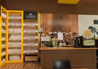 For sale: Popular Italian franchisee cafe with 50+ daily walk-ins and 25 seating capacity.