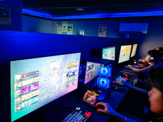 Fully renovated internet café in Davao offers gaming-focused rentals, PC repair, and spare parts sales.