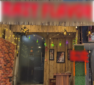 Pure vegetarian cafe near a popular university in Noida with 30-seats and 50+ daily orders.