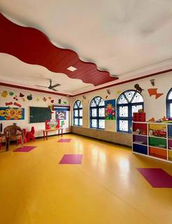 Preschool and daycare center near Palm Beach Road with growing admissions and strong parent base.