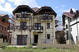 Newly constructed resort village with 11 houses, 2 hotels, located amidst nature in Kolasin.