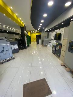 Leading security showroom that receives 20-30 customers daily looking for partial partnership.