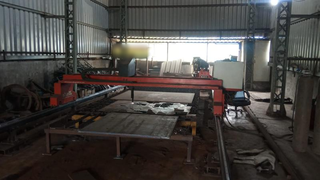 Business that's engaged in automotive parts, assembly and fabrication work seeks investment.