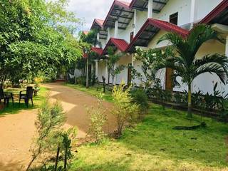 For Sale: 10-room hotel with a land parcel of 160 perch near Polonnaruwa, Sri Lanka.